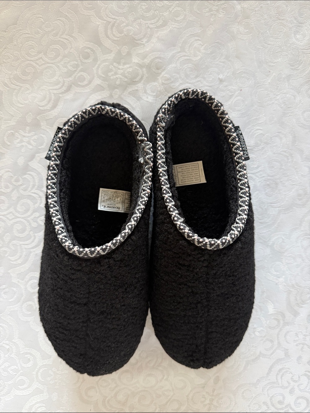 Bearpaw Cozy Black Sherpa Slip-On - Picture 2 of 16